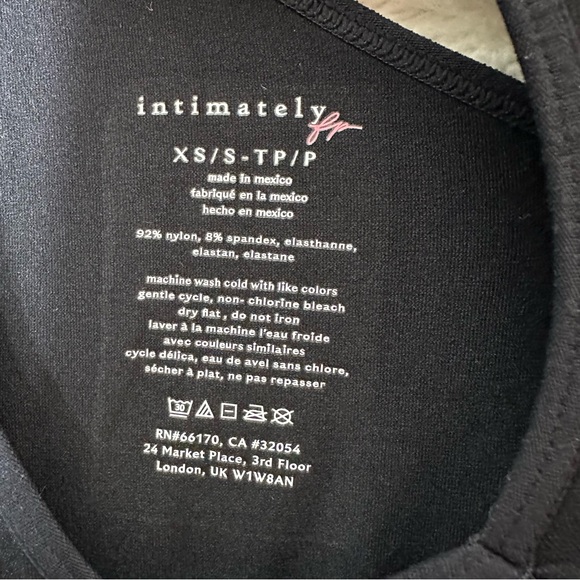 NWOT Free People Intimately Cut It Out Seamless Long Sleeve XS/S Black Basic $68 - Picture 6 of 6